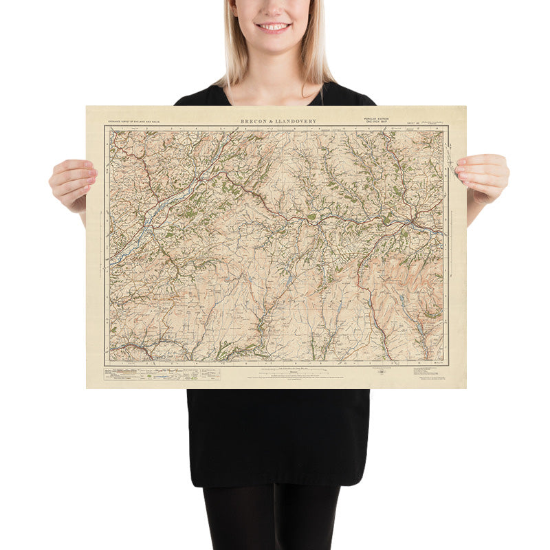 Carte Old Ordnance Survey, feuille 90 - Brecon & Llandovery, 1925 : Llangadog, Llanwrda, Glanaman, National Showcaves Centre for Wales, Parc national Bannau Brycheiniog