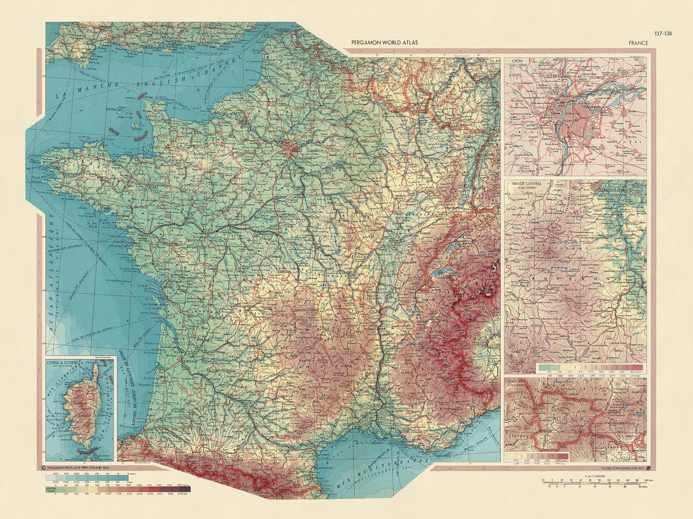 Ancienne carte de France du service topographique de l'armée polonaise, 1967 : Andorre, Massif Central, Lyon, Corse, disposition politique et physique détaillée