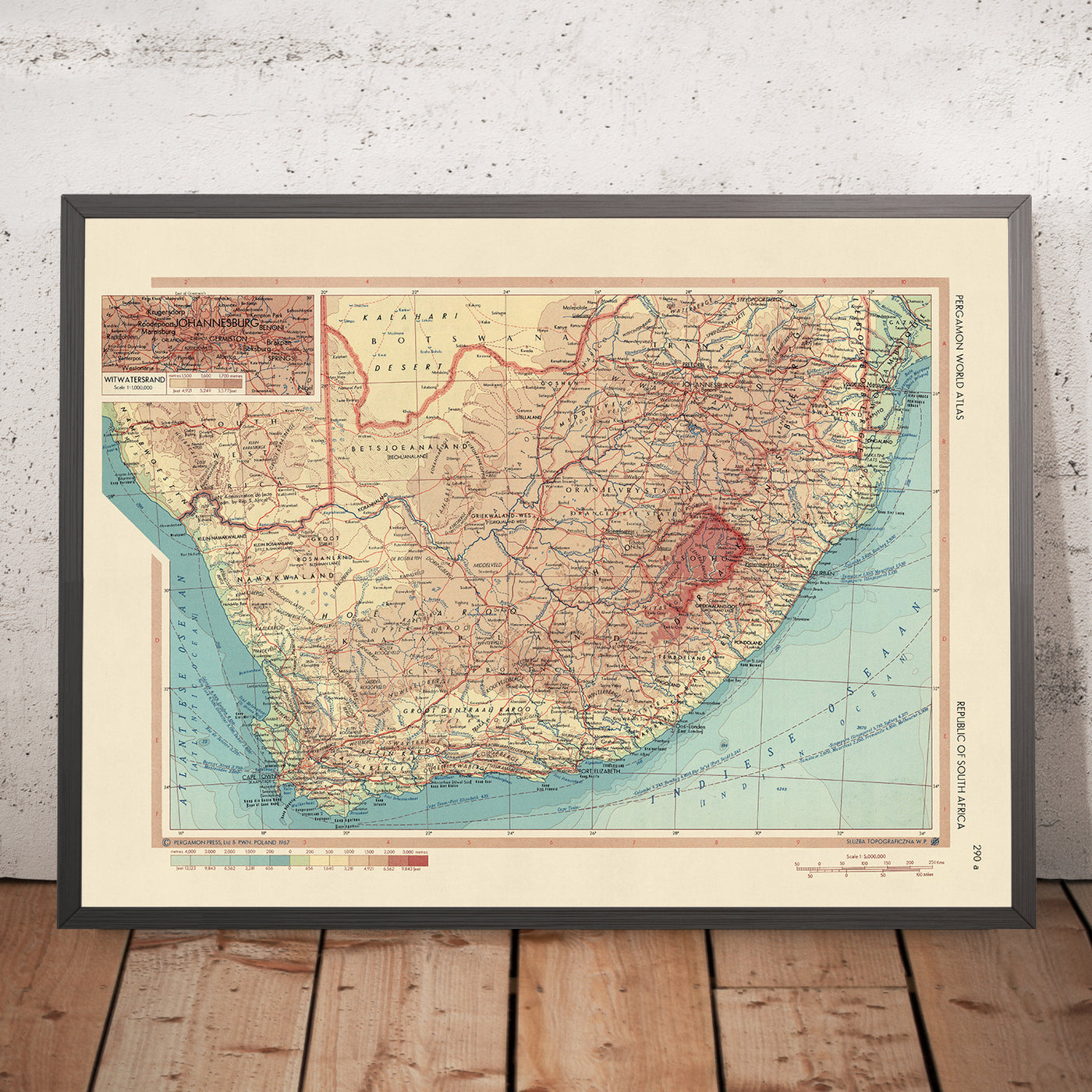 Mapa antiguo de Sudáfrica, 1967: Johannesburgo, Ciudad del Cabo, Parque Nacional Kruger, Montañas Drakensberg, Masacre de Sharpeville